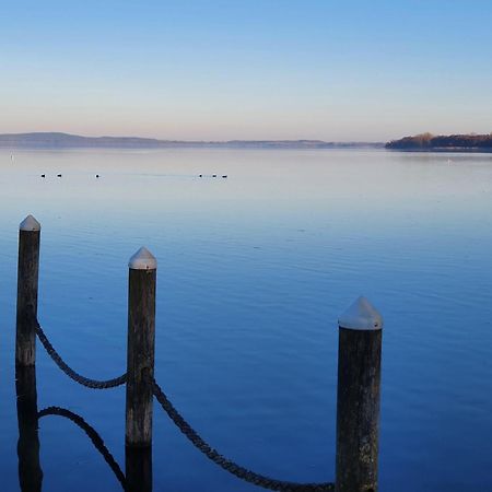 Idyllisches-Blockbohlenhaus-Mit-Eigenem-Garten-Und-Sauna-Zum-Wohlfuehlen Martensrade Zewnętrze zdjęcie